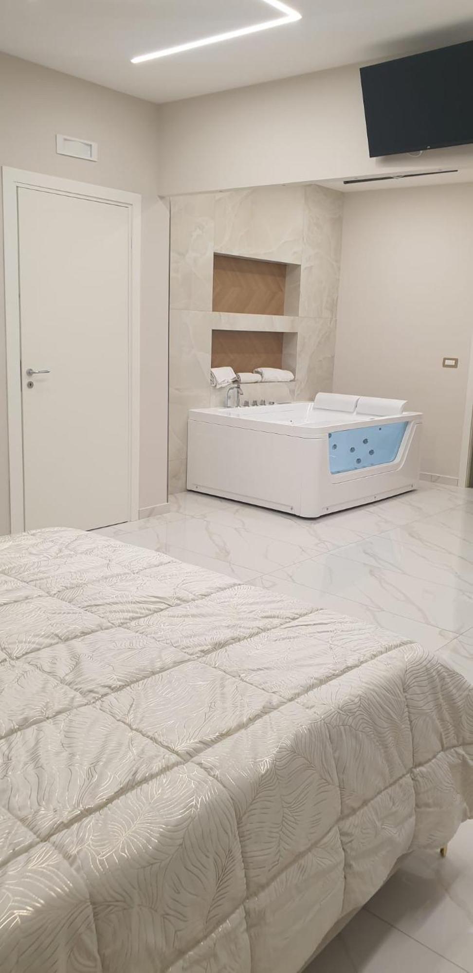 Redamare Suite Lago Patria Exteriör bild